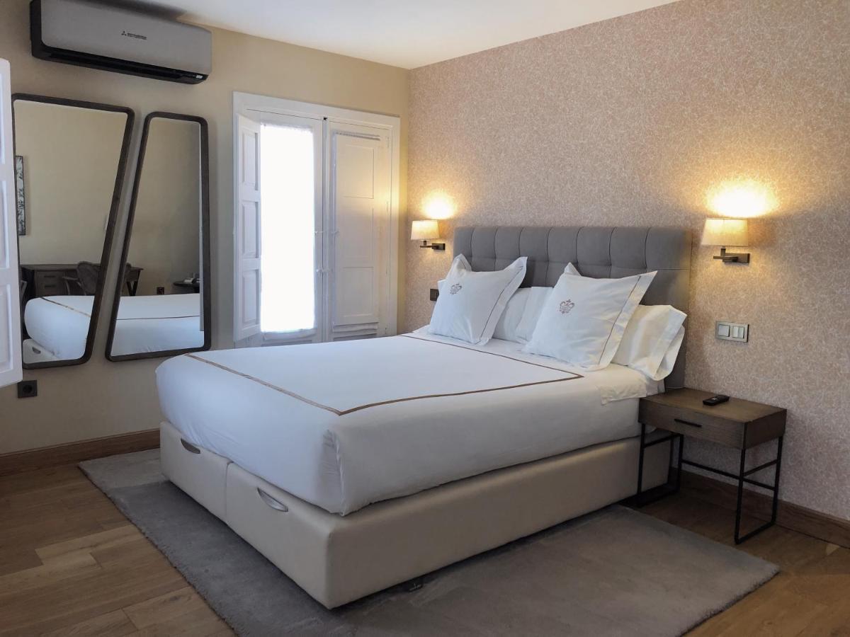 Hotel Boutique Casa Del Comendador نافالكارنيرو المظهر الخارجي الصورة