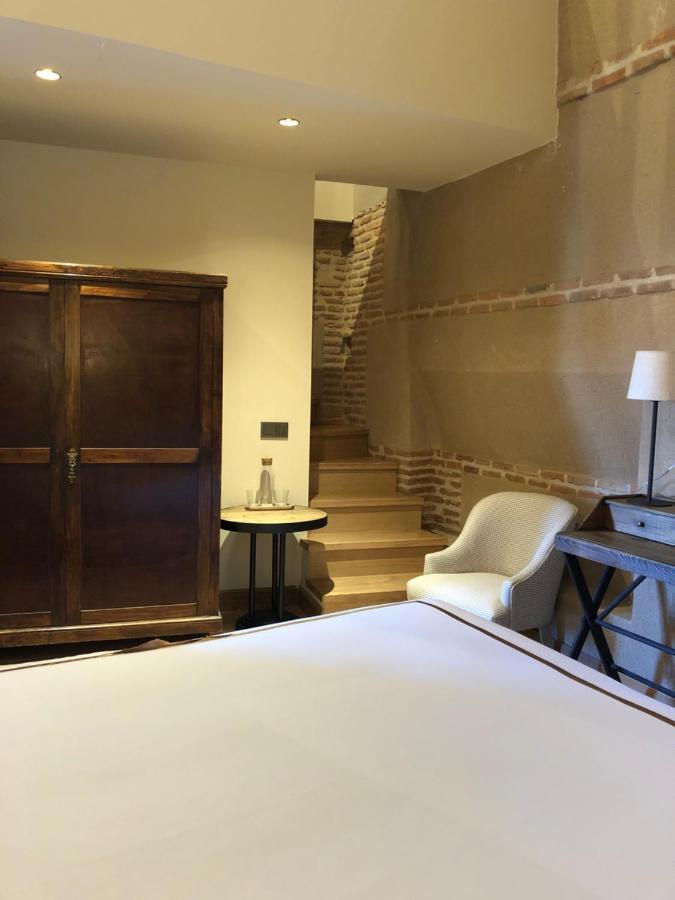 Hotel Boutique Casa Del Comendador نافالكارنيرو المظهر الخارجي الصورة