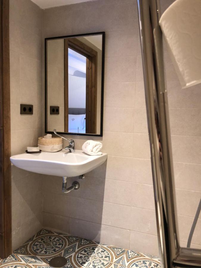 Hotel Boutique Casa Del Comendador نافالكارنيرو المظهر الخارجي الصورة